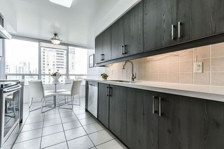 For Lease - 880 Grandview Way Unit# 1302, Toronto, Ontario - Photo 4