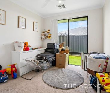 Where Modern Comfort Meets Family Living - Photo 6