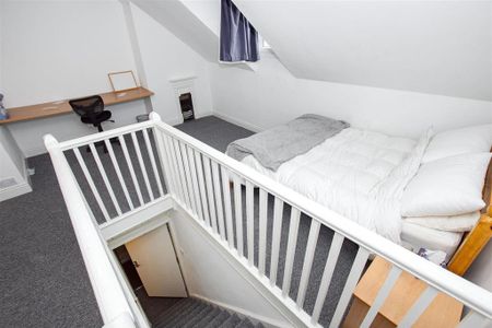 4 bedroom property to rent - Photo 5