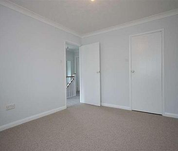 Copperfield Way, Pinner, HA5 - Photo 4