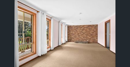 Privately located and to close to town! - Photo 2