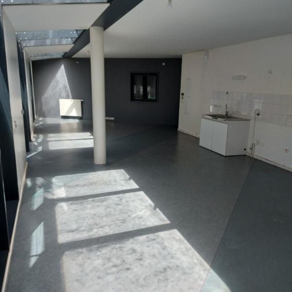 Location Appartement 2 pièces 88m² LORMONT 33310 - Photo 1