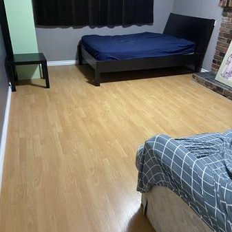 1 bedroom suite furnished - Photo 1