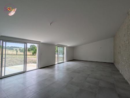Location Maison 7 pièces 198m² ST LAURENT DE COGNAC 16100 - Photo 2