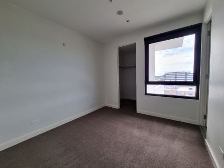 Boutique Development - Photo 2