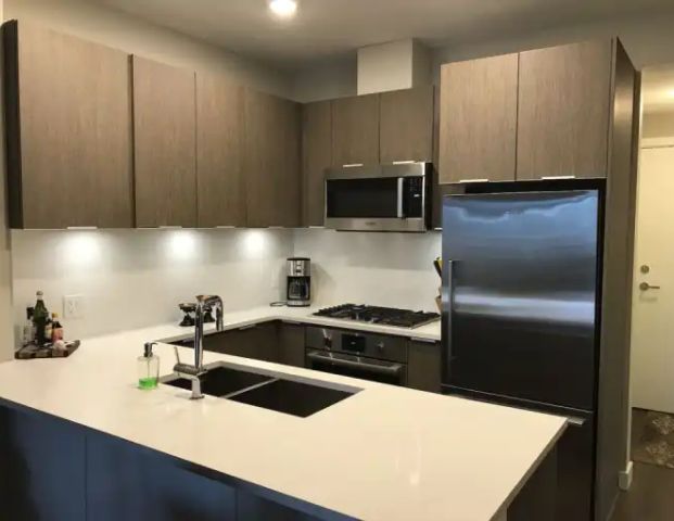 Amazing condo in Kensington | 823 5 Avenue Northwest, Calgary - Photo 1