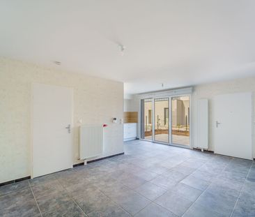 Location Appartement 1 pièce 35m² - Photo 6