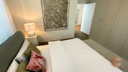 UNE VIE ÉLÉGANTE DANS UNE ATMOSPHÈRE DE VACANCES - Foto 3