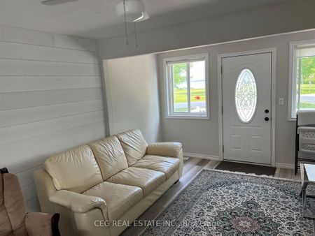 For Lease - 155 Woodfield Drive, Georgina, Ontario - Photo 3