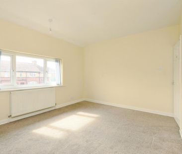 Essex Road, Doncaster, Bircotes - Photo 6