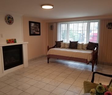 For Lease - 84 Denbigh Crescent, Toronto, Ontario - Photo 3