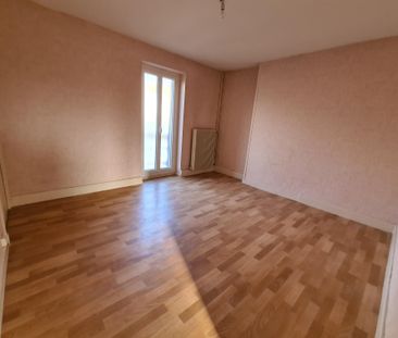 Location Appartement 2 pièces 45m² LE CREUSOT 71200 - Photo 1