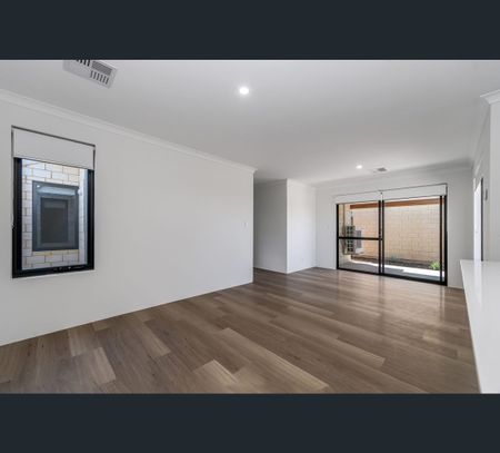 12/11 Piara Drive, Piara Waters, WA 6112 - Photo 2