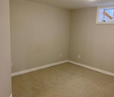 For Lease - 148 John Bowser Crescent Unit# BSMNTLL, Newmarket, Ontario - Photo 4