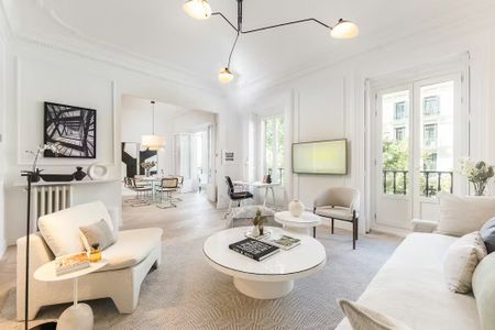 Calle de Sagasta, Madrid, Community of Madrid 28004 - Photo 2