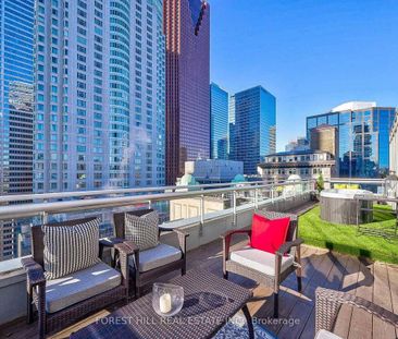 8 Colborne Street condo — Toronto, ON (5-Bedroom) - 5 Bedroom - Photo 6