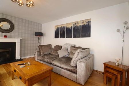 1 Rose Meadows, Lisburn, BT28 2FB - Photo 3