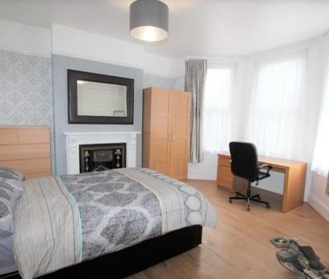 Room in a Shared House, Wightman Road, N8 - Photo 2