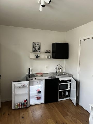 Ruime studio voor 1 pers 1 ste verdiep - Schouw­ve­gers­straat 4 - Photo 4
