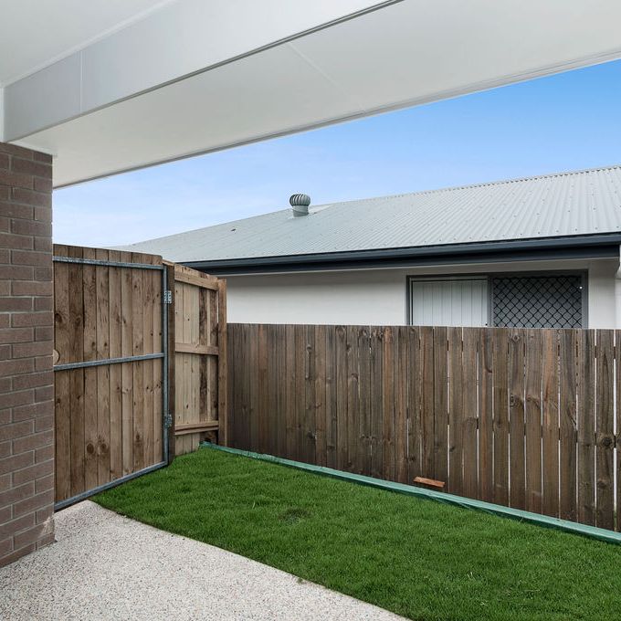 1/11 Tranquillity Way,EAGLEBY - Photo 1