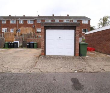 3 bedroom terraced house to rent - Photo 3