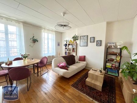 Location Appartement 3 pièces 84m² BOURG EN BRESSE 01000 - Photo 3