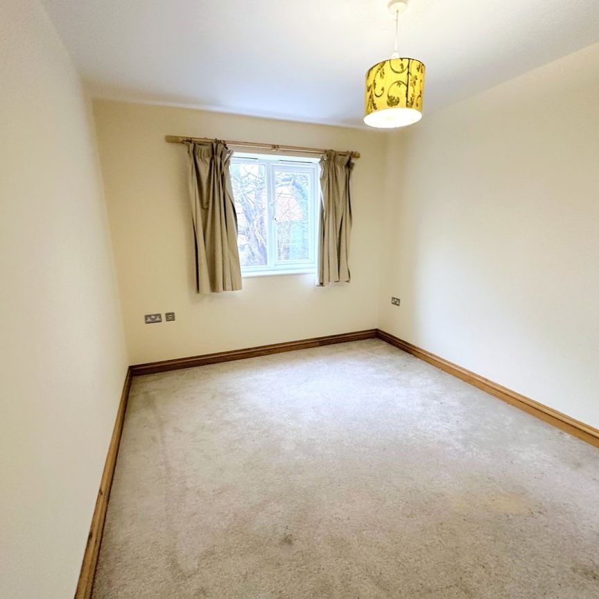 A 2 Bedroom Apartment Instruction to Let in St Leonards-on-Sea - Photo 1