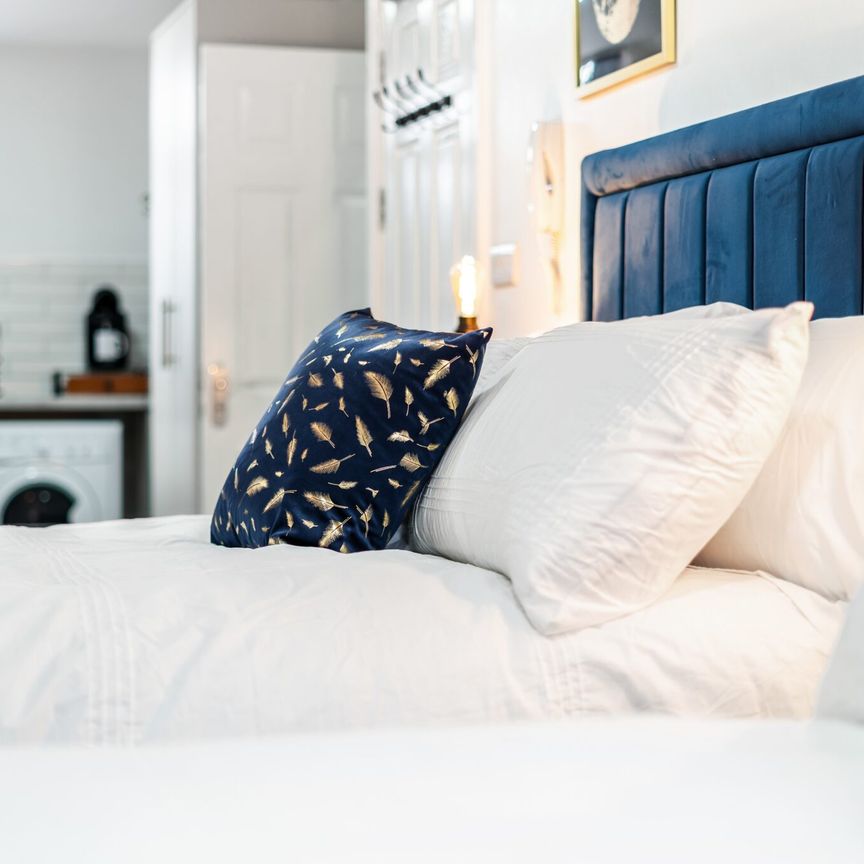 Pershore Road Stirchley - Photo 1