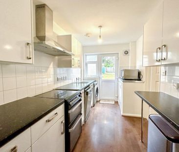 2 bedroom detached house to rent - Photo 3