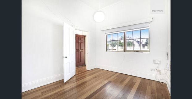 Easy Brunswick Living - Photo 1