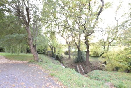 Willow Close, Wick, Bristol, Gloucestershire, BS30 - Photo 5