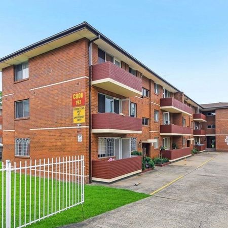 Great Location! - Photo 4