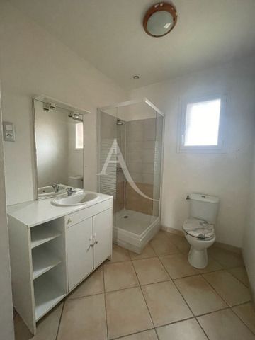 Location Appartement 2 pièces 43m² - Photo 4