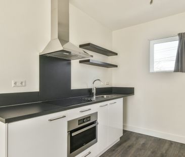 Te huur: Huis Waldorpstraat 489 A in Den Haag - Foto 2