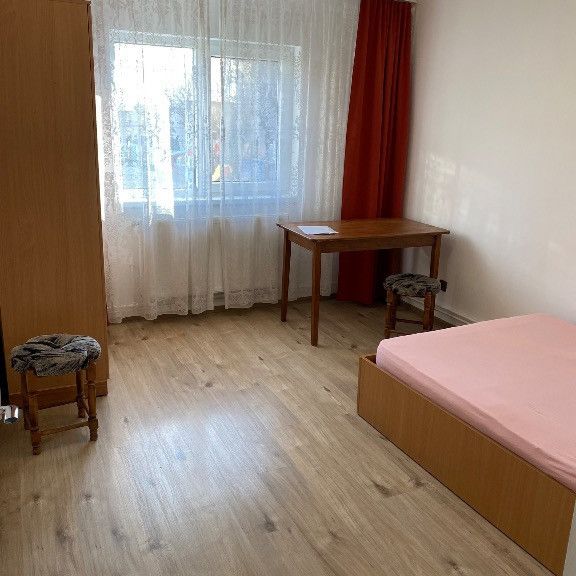 Închiriez garsonieră zona Cetate statia Flanco - Photo 1