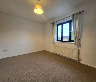 2 bedroom terraced house to rent - Photo 6