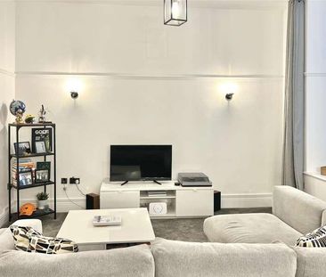 Knowle Avenue, Knowle, Fareham, PO17 - Photo 1