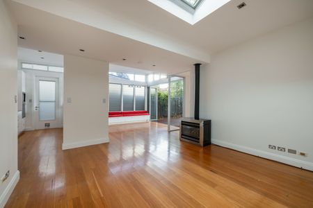 6 Wisbeach Street, Balmain NSW 2041 - House For Rent | Domain - Photo 5