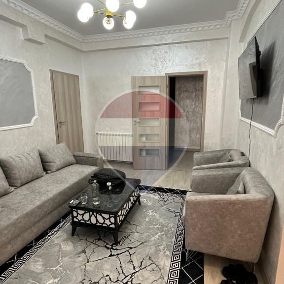 Apartament 4 camere | Unirii | Lux și Confort - Photo 1