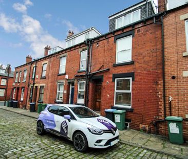 2 bedroom terraced house to rent - Photo 5