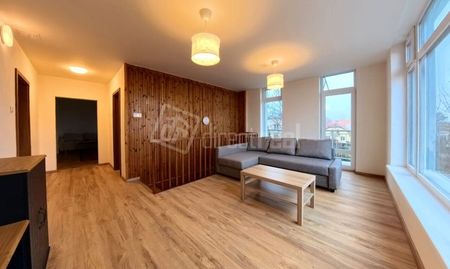 DIRECTREAL|Nový domov na Kalvárii - NA PRENÁJOM kompletne zrekonštruovaný rodinný dom v dokonalej časti Nitry - Fotografia 3