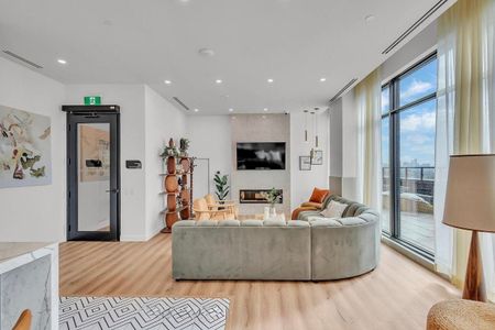 For Lease - 1660 Bloor Street Unit# 309, Toronto, Ontario - Photo 2