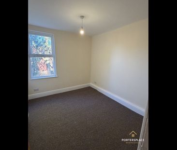 4 Bed Terraced House, Curzon Avenue, NG4 - Photo 3