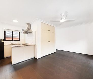 8/2 Houston Road, Kensington, NSW 2033 - Photo 1