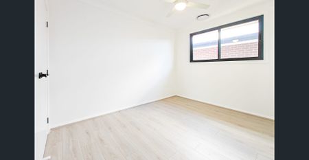 Brand New 5-Bedroom Family Home in the Heart of Box Hill - Photo 3