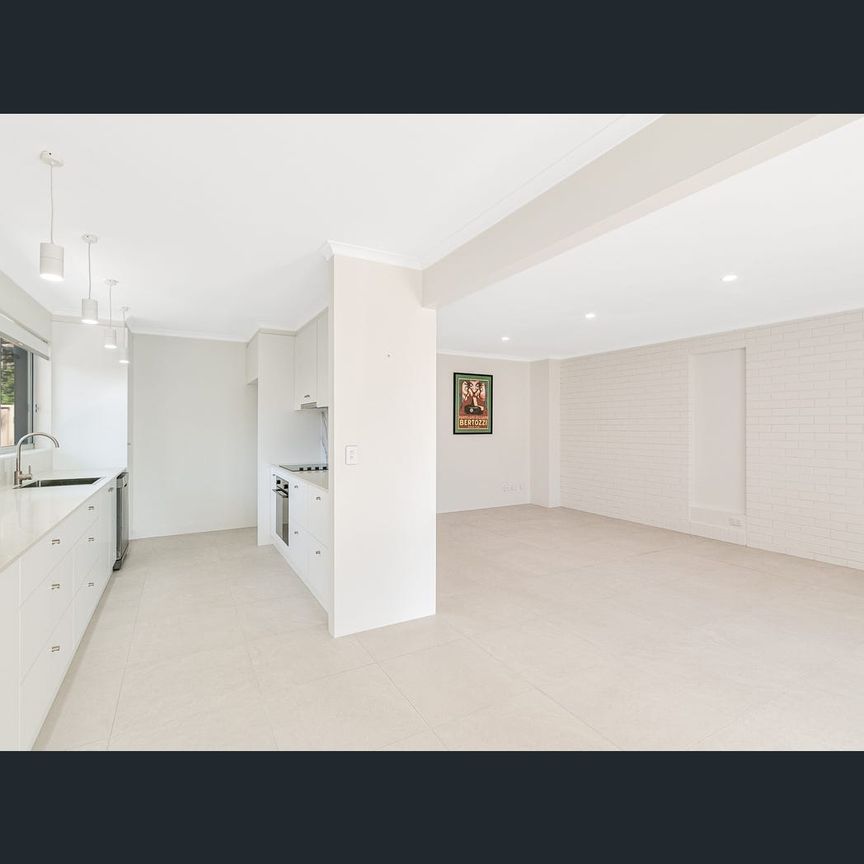 2/8 McGregor Cres, Tweed Heads, NSW 2485 - Photo 1