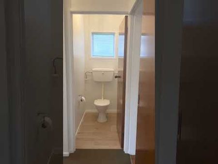 Charming 1BR Home in Pakuranga - Photo 3
