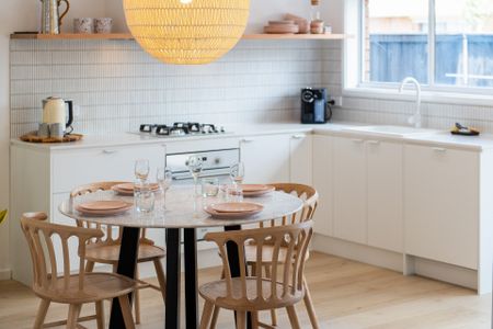 Beauty and the Beach - Furnished Unit - Photo 5