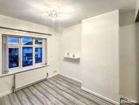 3 bedroom end of terrace house to rent - Photo 2