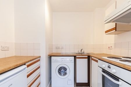 Cameron Court, Banbury - Photo 3